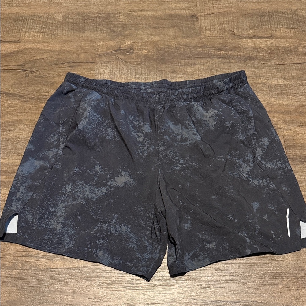 All in Motion Men's Black and Gray Athletic Shorts